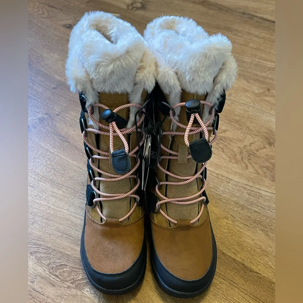 All In Motion Girls Winter Boots Size 13 - Picture 2 of 5